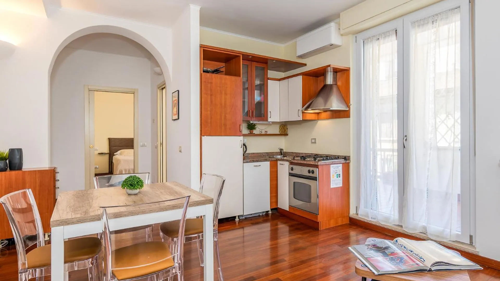 アパート ミラノFlat In Center With Terrace, Near Garibaldi Fsアパートメント イタリア